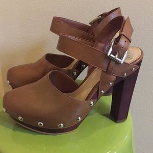 Heeled Clogs